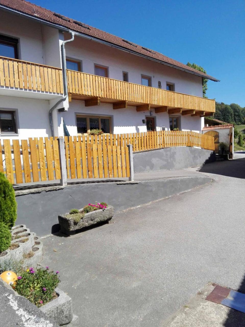 Ferienwohnung Dichtl グラフェナウ エクステリア 写真