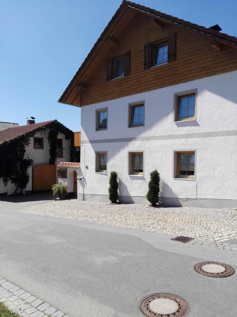Ferienwohnung Dichtl グラフェナウ エクステリア 写真