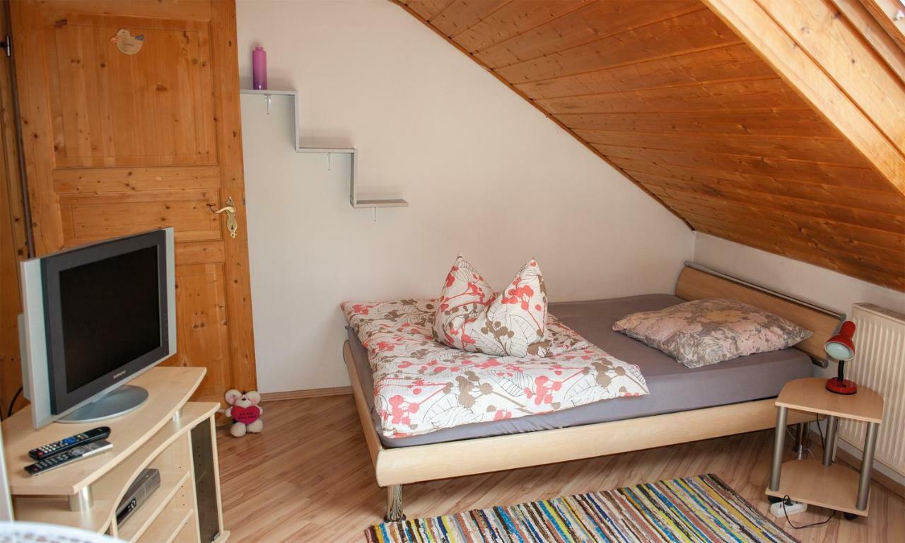 Ferienwohnung Dichtl グラフェナウ エクステリア 写真